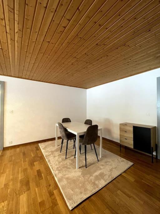 Appartement Avec Love Room Payerne Eksteriør billede